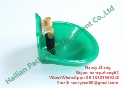중국 0.9l 말을 위한 플라스틱 물 암소 마시는 그릇, 자동적인 물 지류 및 양 판매용