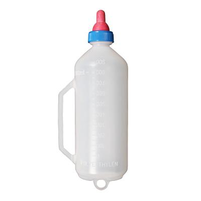 China Small Pe 1L Calf Feeding Bottle White Color 0.1KG Weight Light Fast for sale