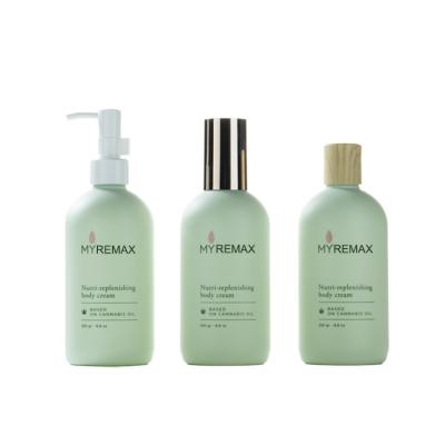 China Remax 250g Shampoo Lotion Bottle Green Matte Finish Container With Pump Dispenser for sale