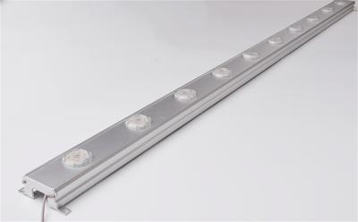 China diseño de proyecto de 30m m luz de aluminio 0.6W DC12V del punto del perfil LED de 1 metro en venta
