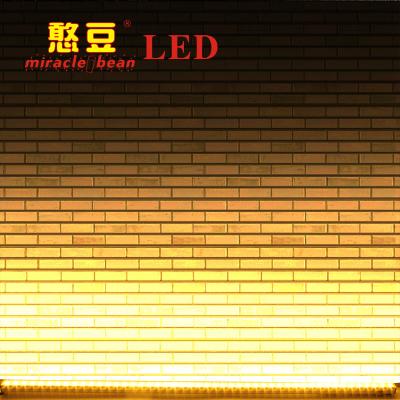 Chine L'éclairage linéaire d'IP67 DMX LED dépouille le flux lumineux 100lm avec l'angle de faisceau de 120 degrés à vendre