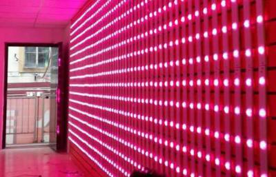 China Tablero de publicidad del LED que usa el pixel ULTRAVIOLETA impermeable LED RGB de la protección IP67 de la luz 30m m del pixel del LED en venta