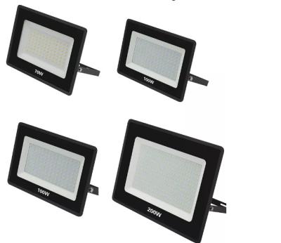 China 80Lm/W Solar LED Floodlight Die Casting Aluminium Body For Sport Stadiums for sale