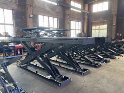 China AA4C 床接シザーリフト 6000KG 容量と 5M ランウェイ自動リフトのカーリフト for sale