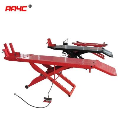 China 1000 Lbs Hydraulic Motorcycle Scissor Jack Stand Air Powered 840mm for sale