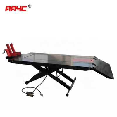 China 1000 Lbs Mc Motorcycle Lift Bench Air Motorbike Hydraulic Lift Workbench Stand for sale