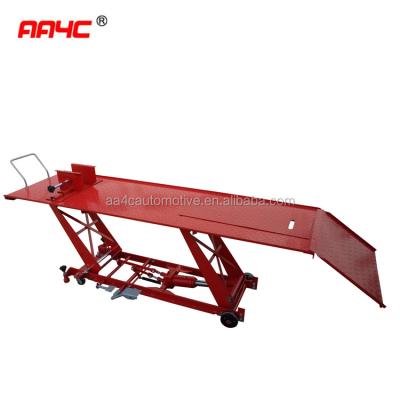 China Pneumatic Motorcycle Air Powered Scissor Lift 10 Ft 20 Feet 25 Ft for sale