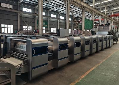China Cadena de producción de alta velocidad de los tallarines de taza que fríe 70g/Pc fábrica de los tallarines en venta
