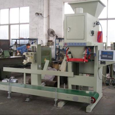 China Powder Feed Semi Automatic Pellet Packing Machine Weighing And Filling Te koop