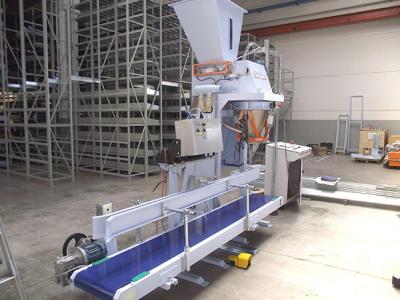 Chine Fertilizer Sand Weighing Bagging Machine Automatic Double Load Cel Mobile à vendre