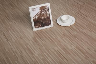 China 4.0mm 5.0mm Self Adhesive Vinyl Floor Planks 3.0mm UV Coating for sale