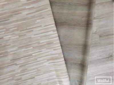 China Holzfeuchtigkeitsdichte PVC-Dekorationsfolie 1000 mm Wiederholungsfläche 980 mm/1270 mm zu verkaufen