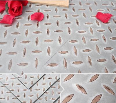 Chine Le plancher imperméable de vinyle d'EIR de garage industriel de plancher souillent en acier comme à vendre