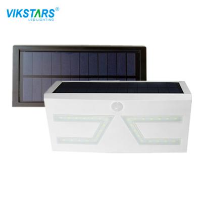 China angetriebener Solargarten 5w LED im Freien beleuchtet 120Deg 3.2V/3000mA SMD3528 RGB zu verkaufen
