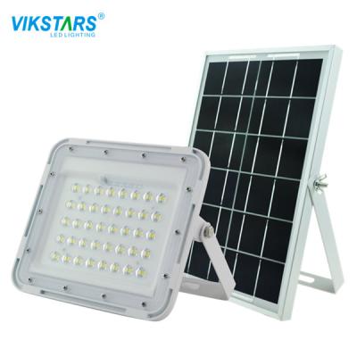 China Courtyard 60W LED Solar Flood Light 100W IP66 Waterproof 42.5*36.5*31cm Lamp for sale