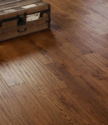 China solid oak flooring Rustic Grade, Handscraped, Stained for sale