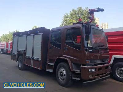 China ISUZU FTR 205 pk reddingsmotor brandweerwagen water en schuim tank voor brandbestrijding Te koop