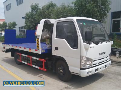 China De witte Lichte Plicht van 100P 98hp ISUZU Tow Truck Flatbed Wrecker Truck 4 Ton Te koop