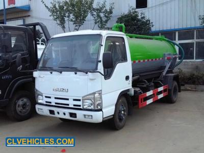 China camión de la succión de las aguas residuales de 100P 98hp ISUZU 4000 litros velocidad máxima de 60 kilómetros por hora en venta