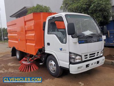 China N Series 130hp 7cbm ISUZU Road Sweeper Truck Road Washing Truck 70000L for sale