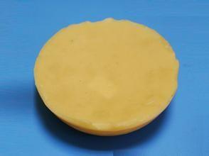 China Pharmaceutical USP Grade Pharmaceutical Beeswax For Food for sale