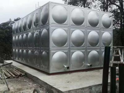 China Insulated Polished Stainless Steel Water Tanks 1.0MPa 0.6MPa For Outdoor for sale