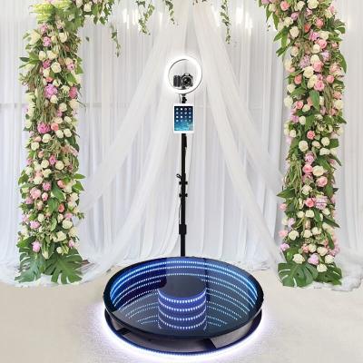 China 68cm / 80cm / 100cm / 115cm LED RGB 360 Photo Booth With Template Design for sale