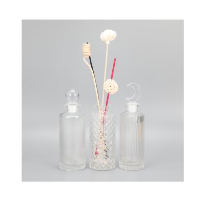 China Gift Our factory directly supply diffuser bottles, straight round glass diffuser bottles. for sale