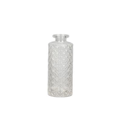 China Beautiful Transparent Glass Diffuser Bottle Good Medicine Liquid Supplier for sale