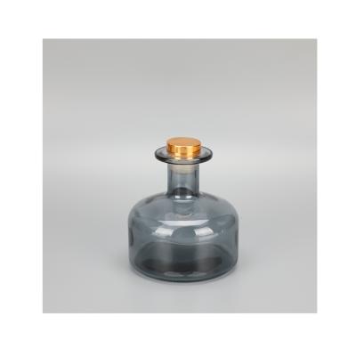 China Round Gift Stain Stock Supply Diffuser Glass Bottle Diffuser Bottle for sale
