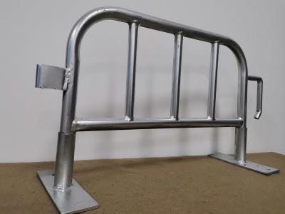 China Temporary Metal Pedestrian Barriers Steel Barricade Safety Powder Coating for sale