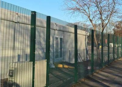 China Anti Cutting I Post 358 High Security Fence 2800mm Height Corromesh 358 for sale