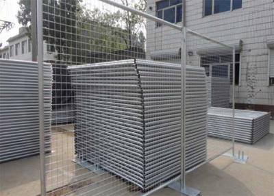 China Pés plásticos 60x60mm Mesh Fence Panels provisório à venda