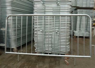 China Flat Feet H0.9m Metal Pedestrian Barriers Hot Dip Galvanized Pedestrian Fence for sale