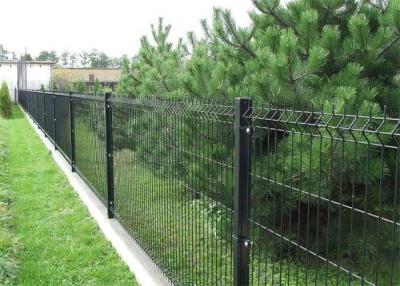 China Green High 2230mm V Mesh Horse Fencing Low Carbon Steel Wire for sale