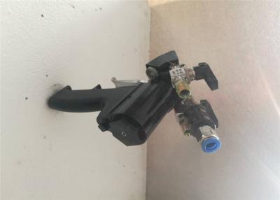 Chine Toiture pneumatique de polyuréthane de bec du pistolet de pulvérisation de mousse d'unité centrale de clé 1.6mm à vendre