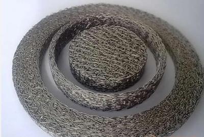 Chine Le nickel de tricotage comprimé de filet de fil de nickel d'acier inoxydable tricotent l'écran à vendre