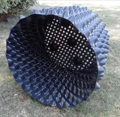 China Envase formado hoyuelos Cuspated perforado de la poda del aire de los plantadores los 30cm en venta