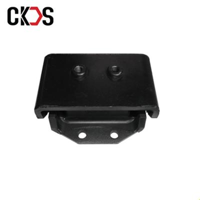 China NISSAN 11328-Z0010 Engine Mounting Support Bracket Motor Replacement Failure China Supplier Japanese Truck Spare Parts à venda