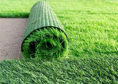 China 10mm Flat Shape Pet Friendly Artificial Fake Grass For Patio 2200 DTEX for sale