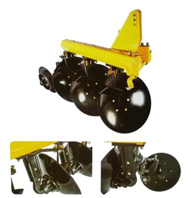 China Soil Resistant Small Scale Agricultural Machinery Tubed Mounted Disc Plough With 2-5 Discs for sale