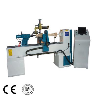 China Máquina de madeira automática do torno de L2500mm, máquina de corte do perfil do Cnc de Dia400mm à venda
