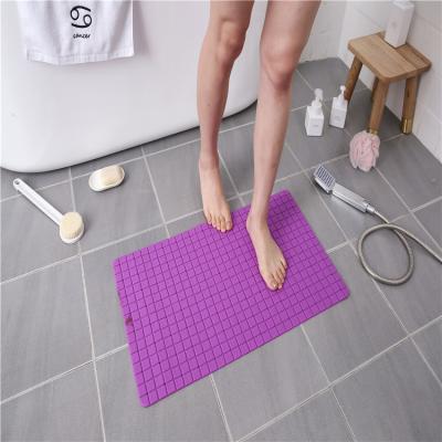 China Waterproof Purple Shower Mat Bathtub Grip Mat PVC Backing for sale