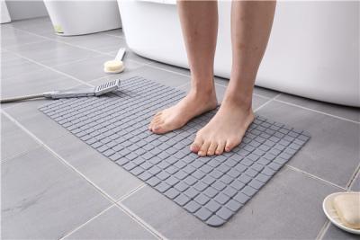 China REACH Certified PVC Strong Grip Mat Anti Slip Tub Mats for sale