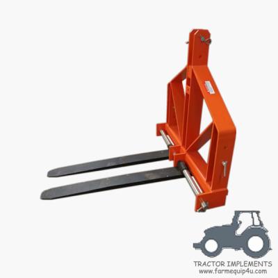 China PF900  - 900kgs Loading  3 Point Pallet Forks ; Tractor Fork Pallet For Farm Transport And Moving for sale