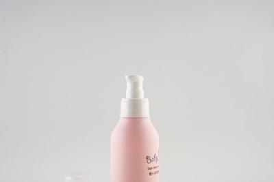 China Plastic Shampoo Plastic Bottle , Acrylic Cosmetic Bottles 250ml/450ml/650ml for sale