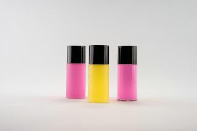 China Botellas cosméticas de encargo de grabación en relieve del logotipo para la glicerina de Paraffinum Liquidum en venta