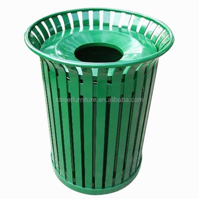 Cina North America Hot Sale Street Trash Receptacle Outdoor Slatted Metal Dustbin With Cover In 32 Gallon'S Capacity in vendita