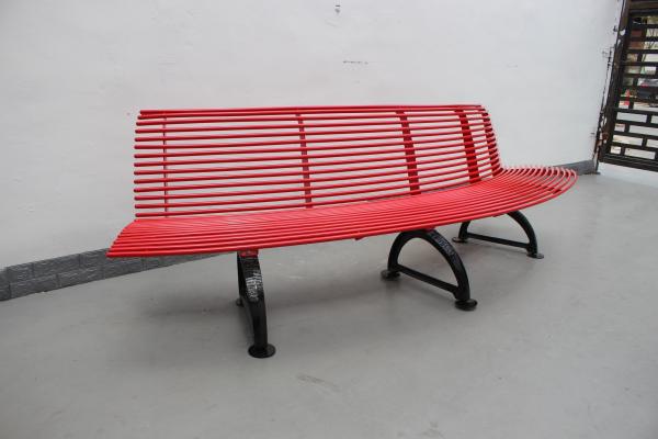 Quality Curved Patio Tree Outdoor Metal Benches With Cast Iron Ends OEM for sale