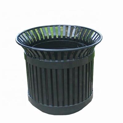 China Galvanized Steel Outdoor Large Planters , Round Flower Planters Rustproof for sale
